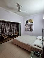 Hotel Raviraj