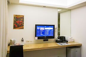 New Rise Hotel