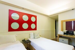 New Rise Hotel