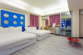 New Rise Hotel