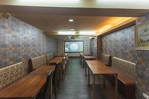 New Rise Hotel