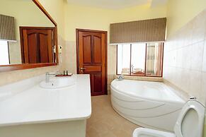 Malaika Beach Resort