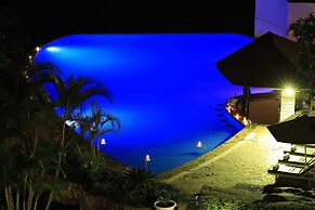 Malaika Beach Resort