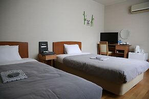 Shinnishiki Hotel