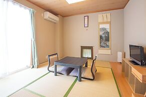 Shinnishiki Hotel