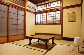 Obama Machiya Stay