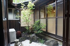 Obama Machiya Stay