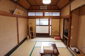 Obama Machiya Stay