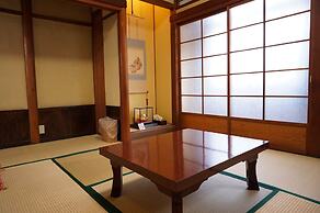 Obama Machiya Stay