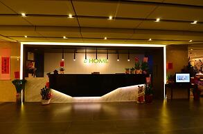 eHOME Hotel