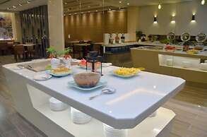 eHOME Hotel