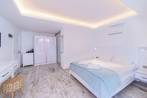 Greenbeach Hotel