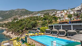 Greenbeach Hotel