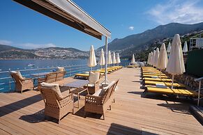 Greenbeach Hotel