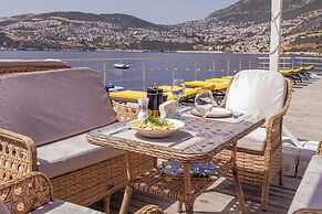 Greenbeach Hotel