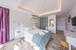 Greenbeach Hotel