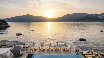 Greenbeach Hotel