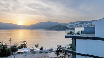 Greenbeach Hotel