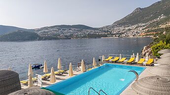 Greenbeach Hotel