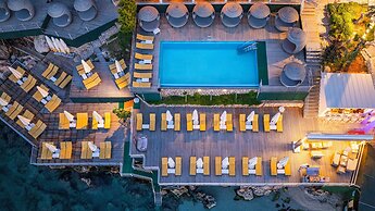 Greenbeach Hotel