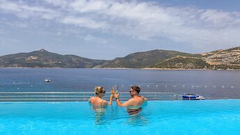 Greenbeach Hotel