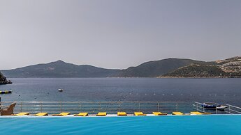 Greenbeach Hotel