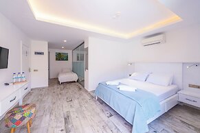 Greenbeach Hotel