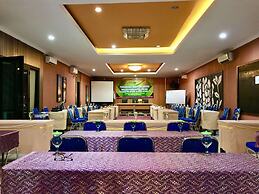 Savita Garden Inn