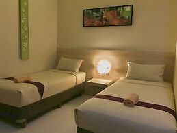 Savita Garden Inn