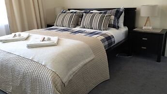 Applecross Village Apartment