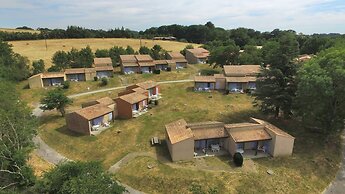 VVF Le Pays Cathare Carcassonne, Saissac