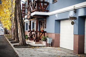 Art Rustic Hotel