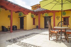 Hotel Adobe & Teja