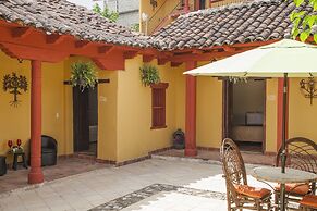 Hotel Adobe & Teja