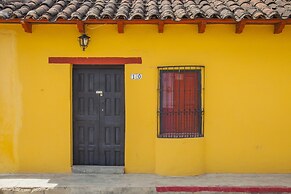 Hotel Adobe & Teja