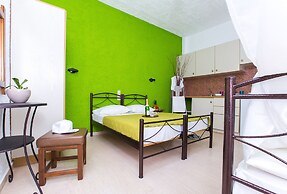 Litsa Studios