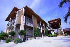 Nava Resort