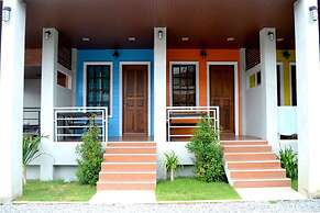 Toffee House Resort