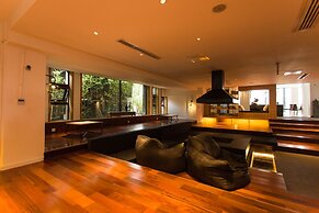 Wangshan Travelling With Hotel