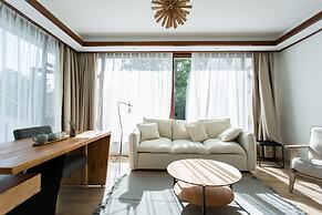 Wangshan Travelling With Hotel