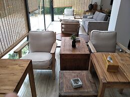 Wangshan Travelling With Hotel