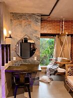 CLOCKWORKORANGE Luxury Suites