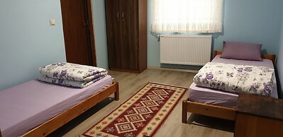Nil Story House