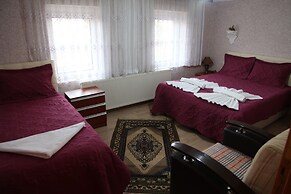 Nil Story House