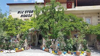 Nil Story House