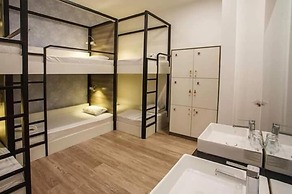 Alo House