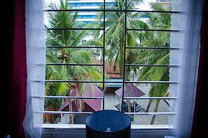 Alo House