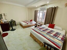 Viet Nhat Halong Hotel