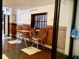Viet Nhat Halong Hotel