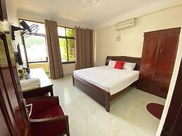 Viet Nhat Halong Hotel